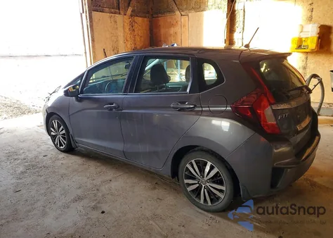 2015 Honda Fit Ex z USA, uszkodzony, nr VIN 3HGGK5H85FM776972